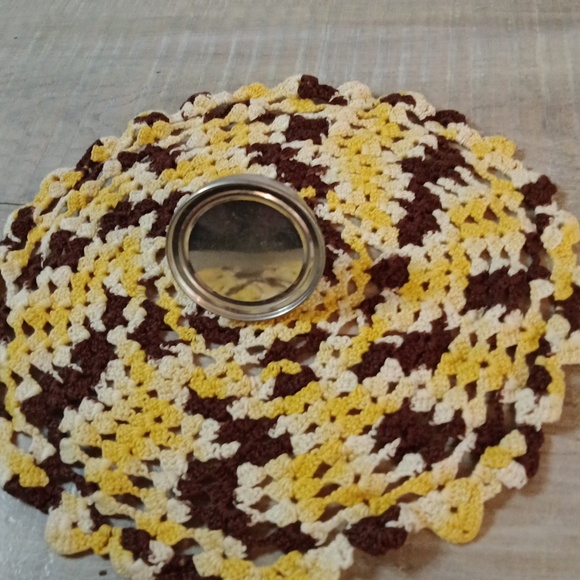 Vintage EUC Sewing Metal Oil Can  (1960's) - Picture 3 of 5